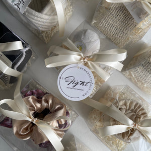 Mimi Gift Box | Bath Bombs