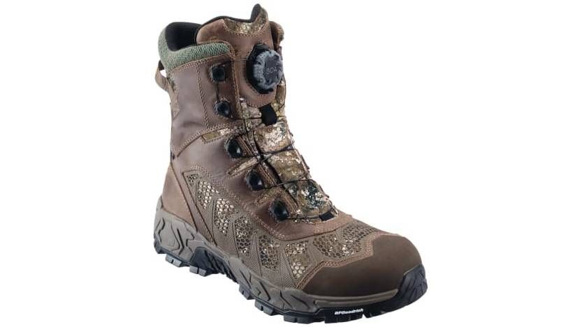 Cabela’s Treadfast hunting boots for men